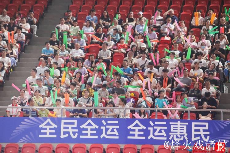 “回望十五运会难忘的告别时刻”